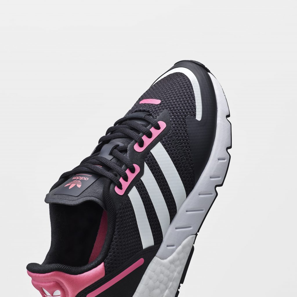 adidasOriginals_SS21_ZX 1K BOOST W_FX6872_FEMALE_DETAIL_1-min