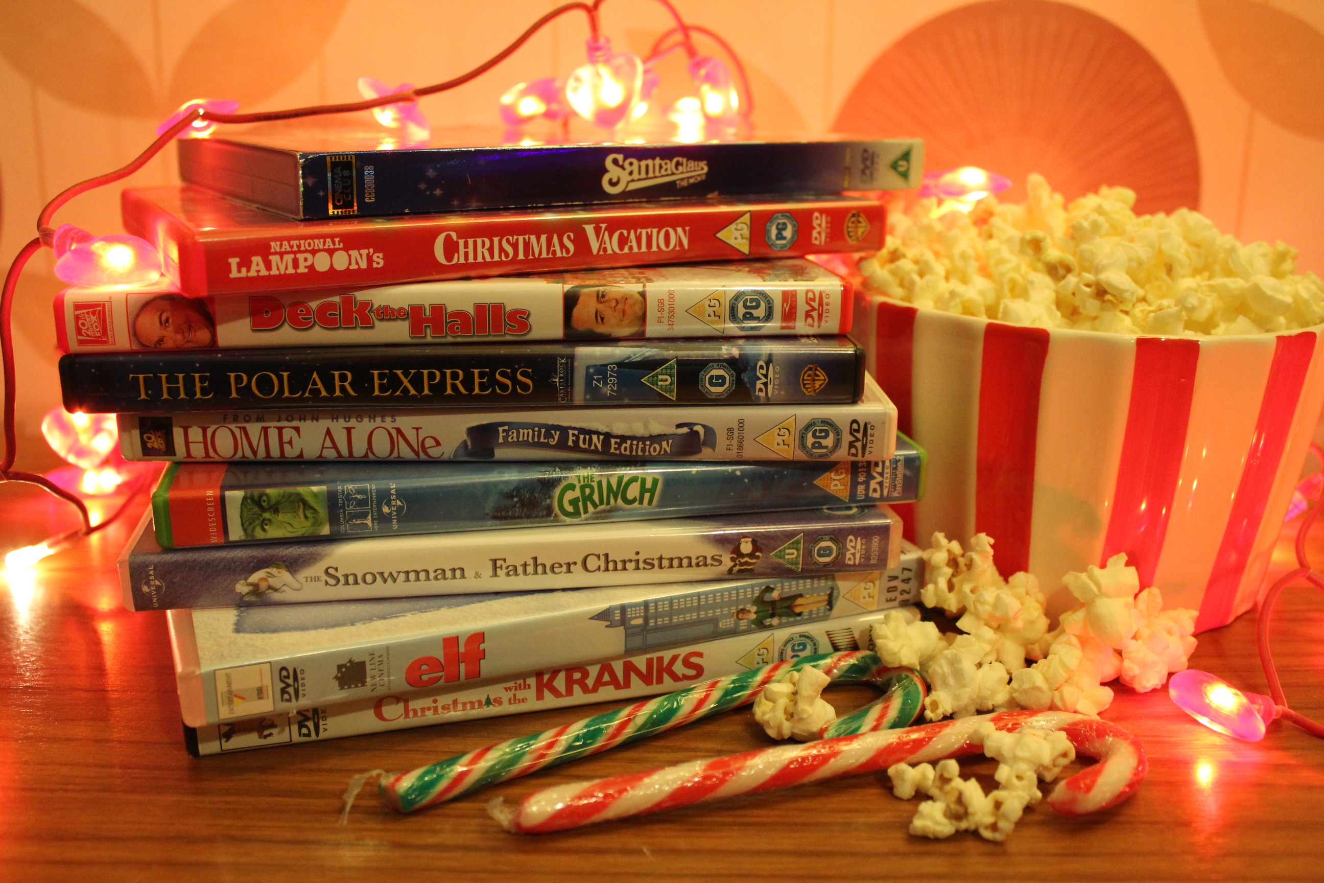 festive-activity-christmas-film-movie-marathon-with-popcorn-and-candy-canes