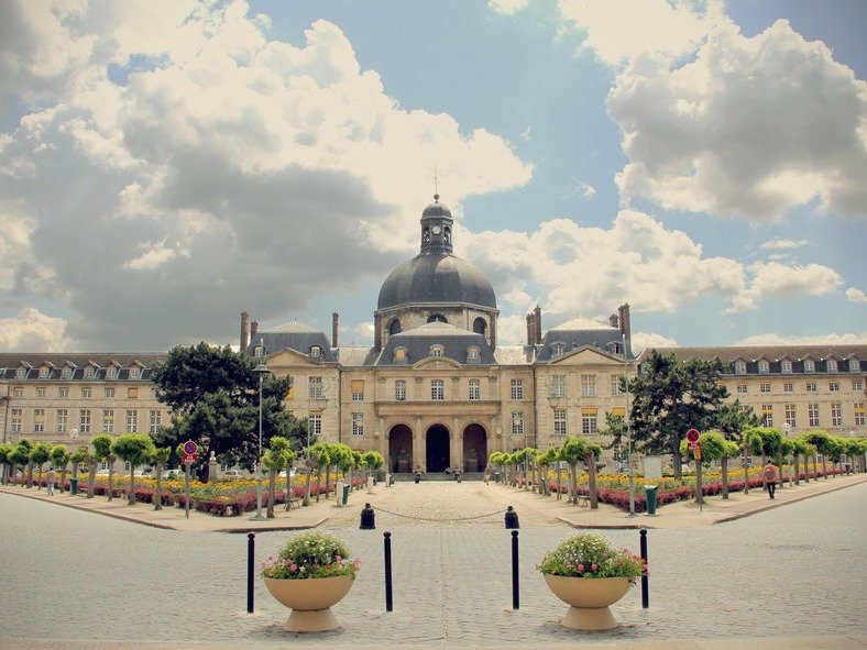 11-pierre-and-marie-curie-university-paris