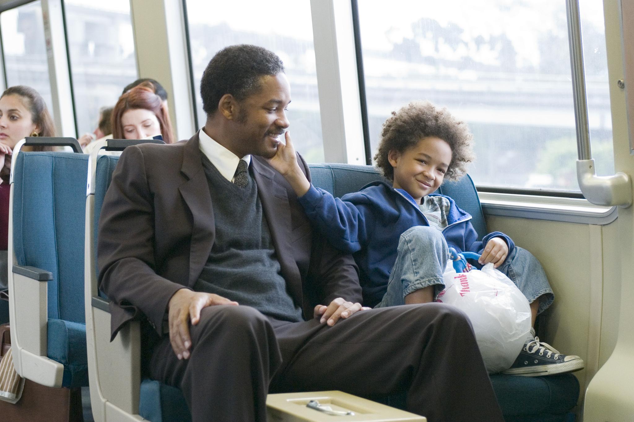 still-of-will-smith-and-jaden-smith-in-the-pursuit-of-happyness-2006-large-picture1